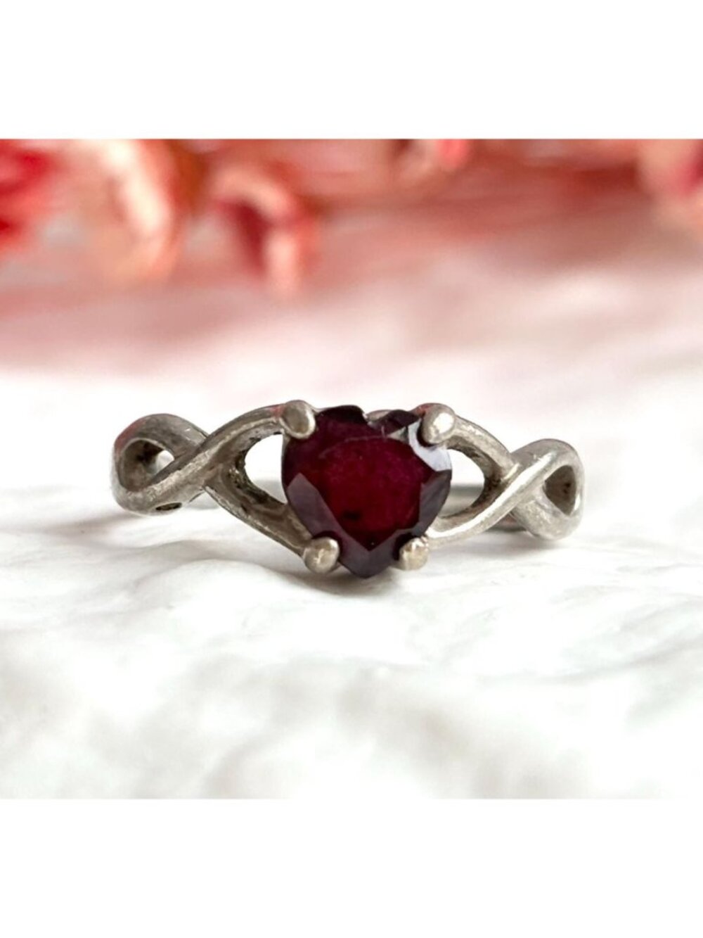 Heart Shaped Garnet Braided Infinity Sterling Silver 925 Vintage Ring - sz 5